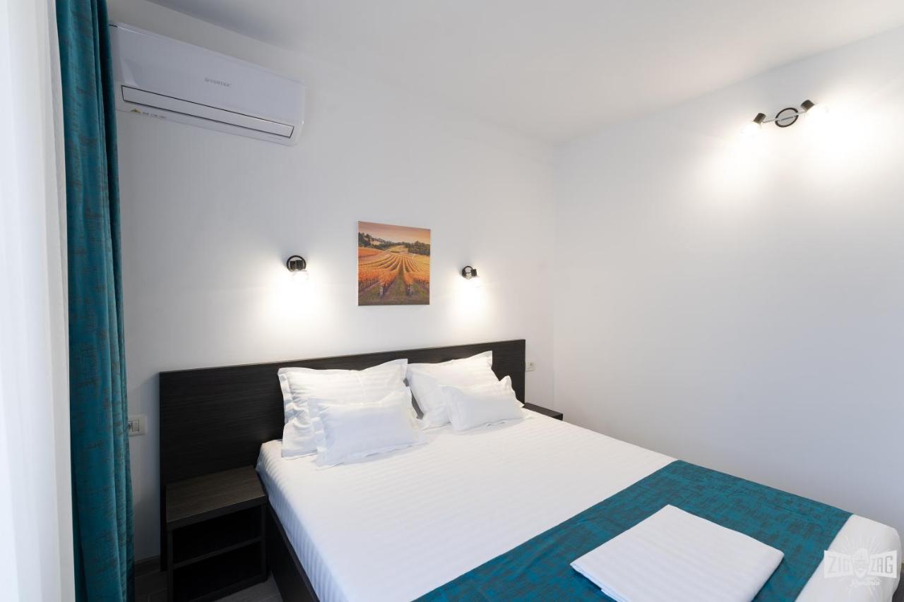 Murfatlar Casa Familia Vladoi B&B 외부 사진